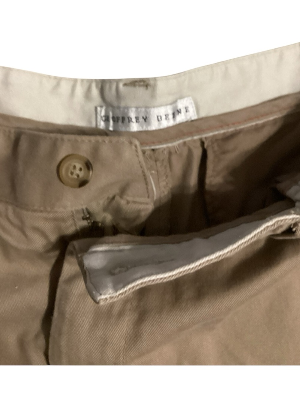 Geoffrey Beene Men's Tan Flat-Front Shorts - Picture 11 of 11
